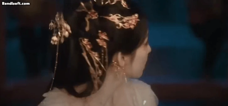 Nín thở ngắm đệ nhất yêu phi đẹp nhất Trung Quốc: Da trắng như ngọc không tỳ vết, nguyên tác thua xa vạn dặm - Hình 4