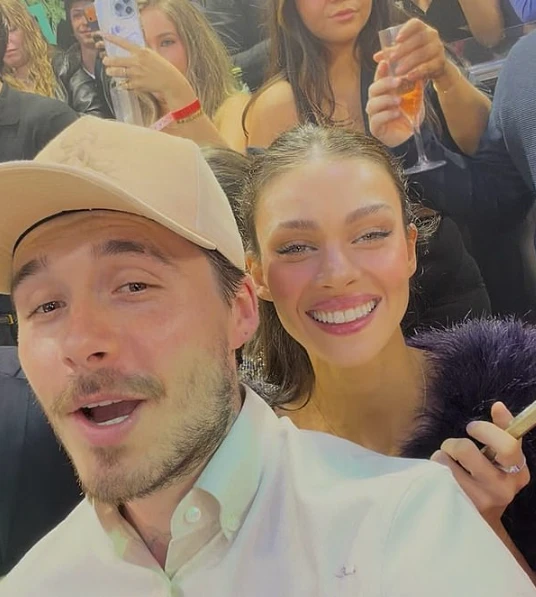 David Beckhams family is busy healing, Brooklyn straightforwardly announced to cut off - Photo 3