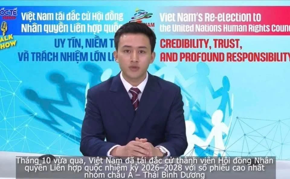 Ngỡ ngàng với thân thế thật gây sốc của cán bộ ngoại giao gặp nạn trước nhà - Hình 5