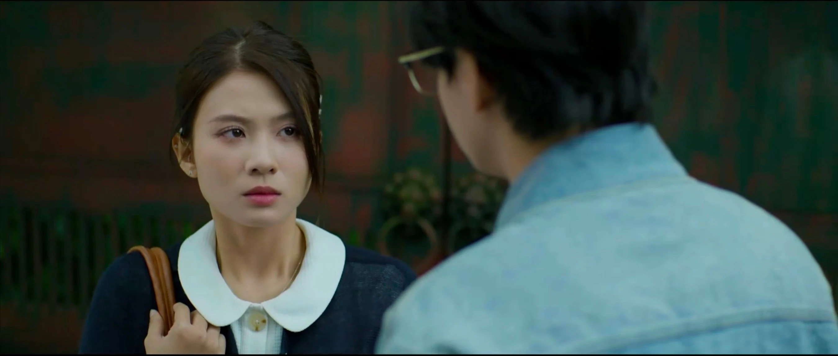 Gia đình trái dấu - Tập 17: Gia đình Dương đưa tên biến thái ra pháp luật - Hình 3 Gia đình trái dấu - Tập 17: Gia đình Dương đưa tên biến thái ra pháp luật - Hình 3