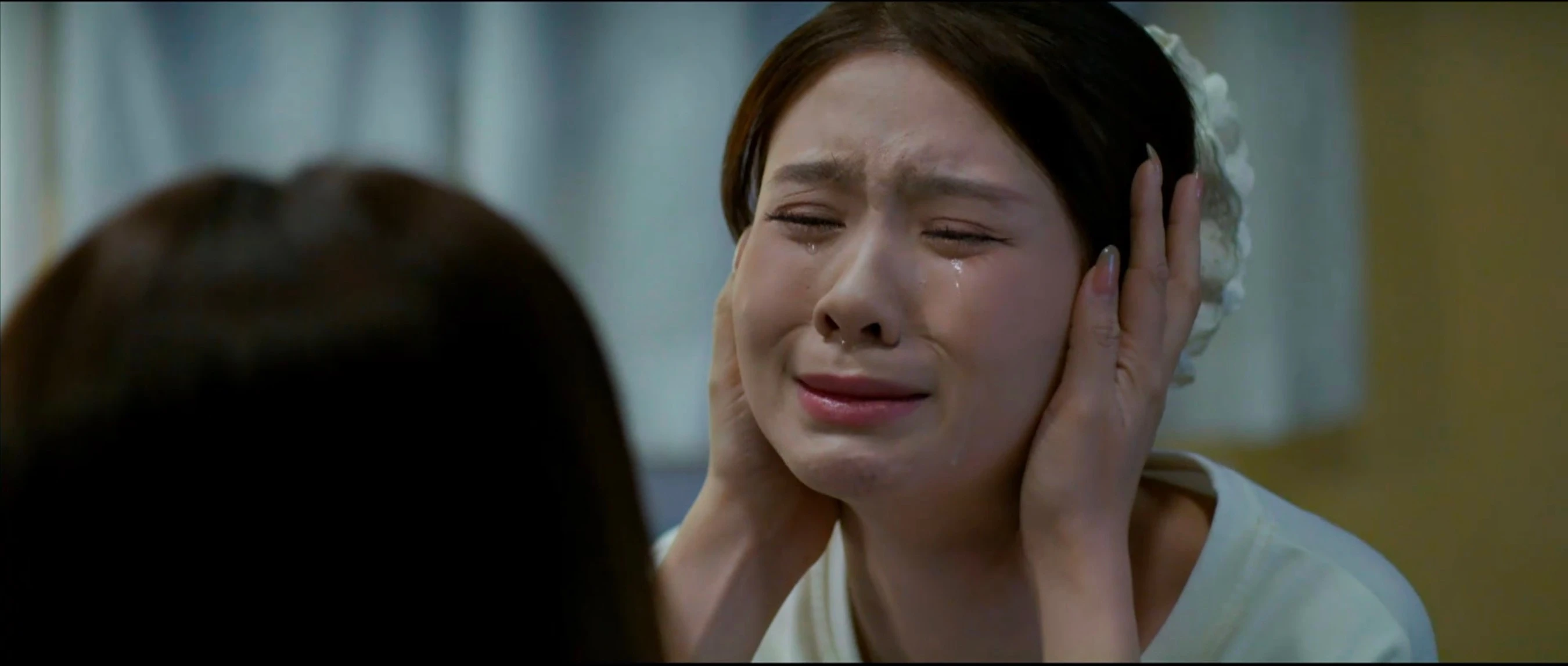 Gia đình trái dấu - Tập 17: Gia đình Dương đưa tên biến thái ra pháp luật - Hình 6 Gia đình trái dấu - Tập 17: Gia đình Dương đưa tên biến thái ra pháp luật - Hình 6