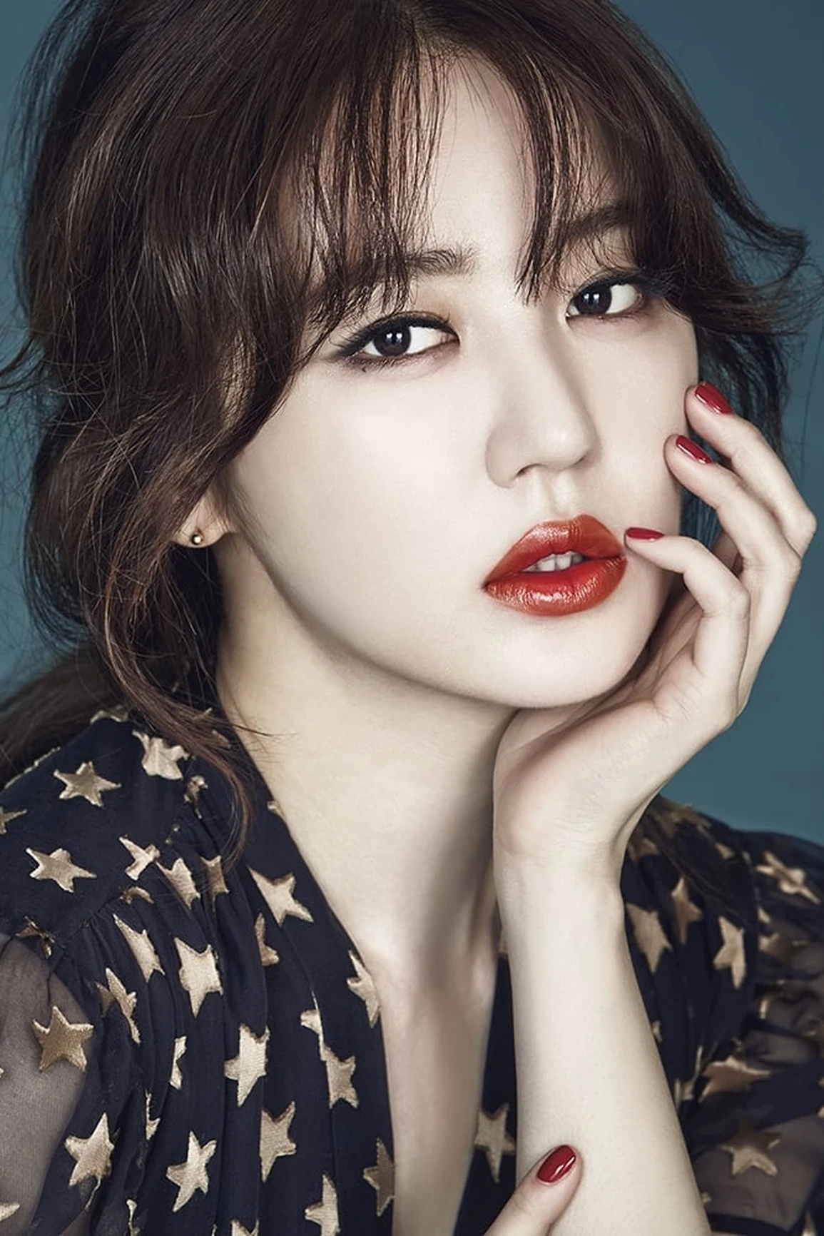 Thái tử phi Yoon Eun Hye hẹn hò hồng hài nhi kém 11 tuổi? - Hình 5