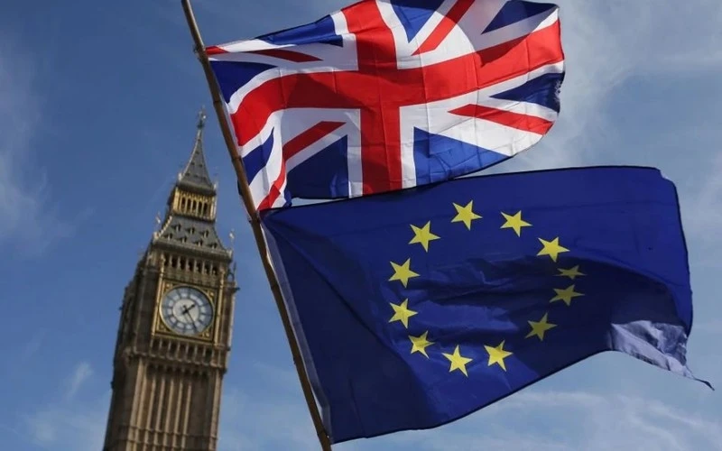 Thủ tướng Anh gợi mở khả năng tái gia nhập EU sau thập kỷ Brexit - Hình 1