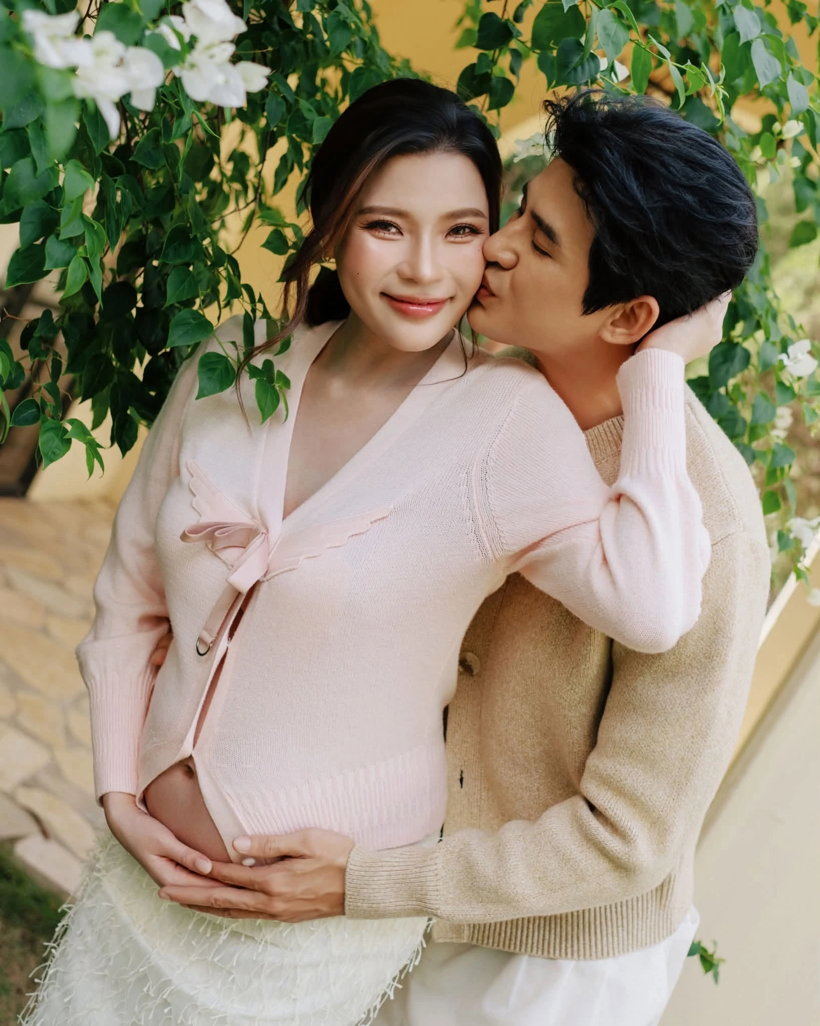Thuý Diễm sinh con gái - Hình 3