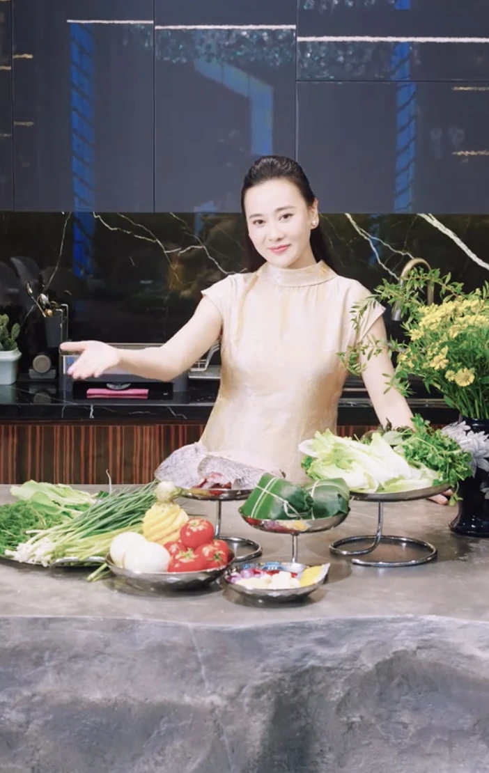 Mâm cơm cá rô phi mùa thu của Phương Oanh - Hình 1