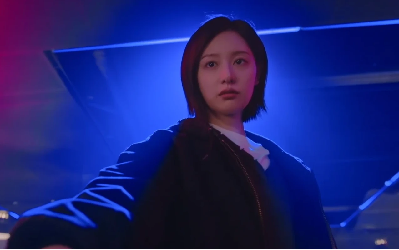 Lý do phim mới của nữ thần Kim Ji Won vừa lên sóng đã gây sốt - Hình 3