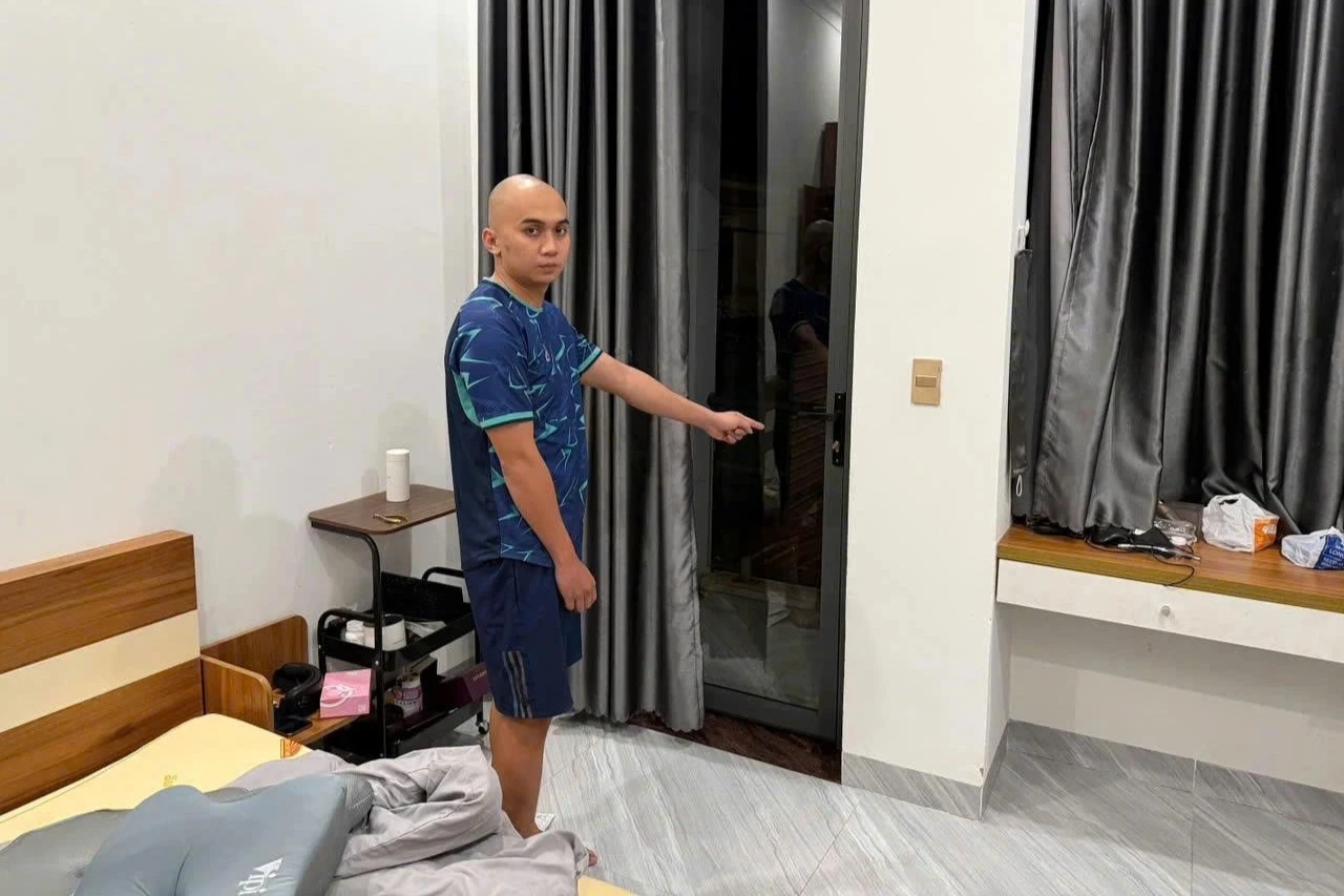 Nhận lại đồng hồ 1,7 tỷ đồng bị mất trộm, chủ nhân viết thư cảm ơn công an - Hình 1
