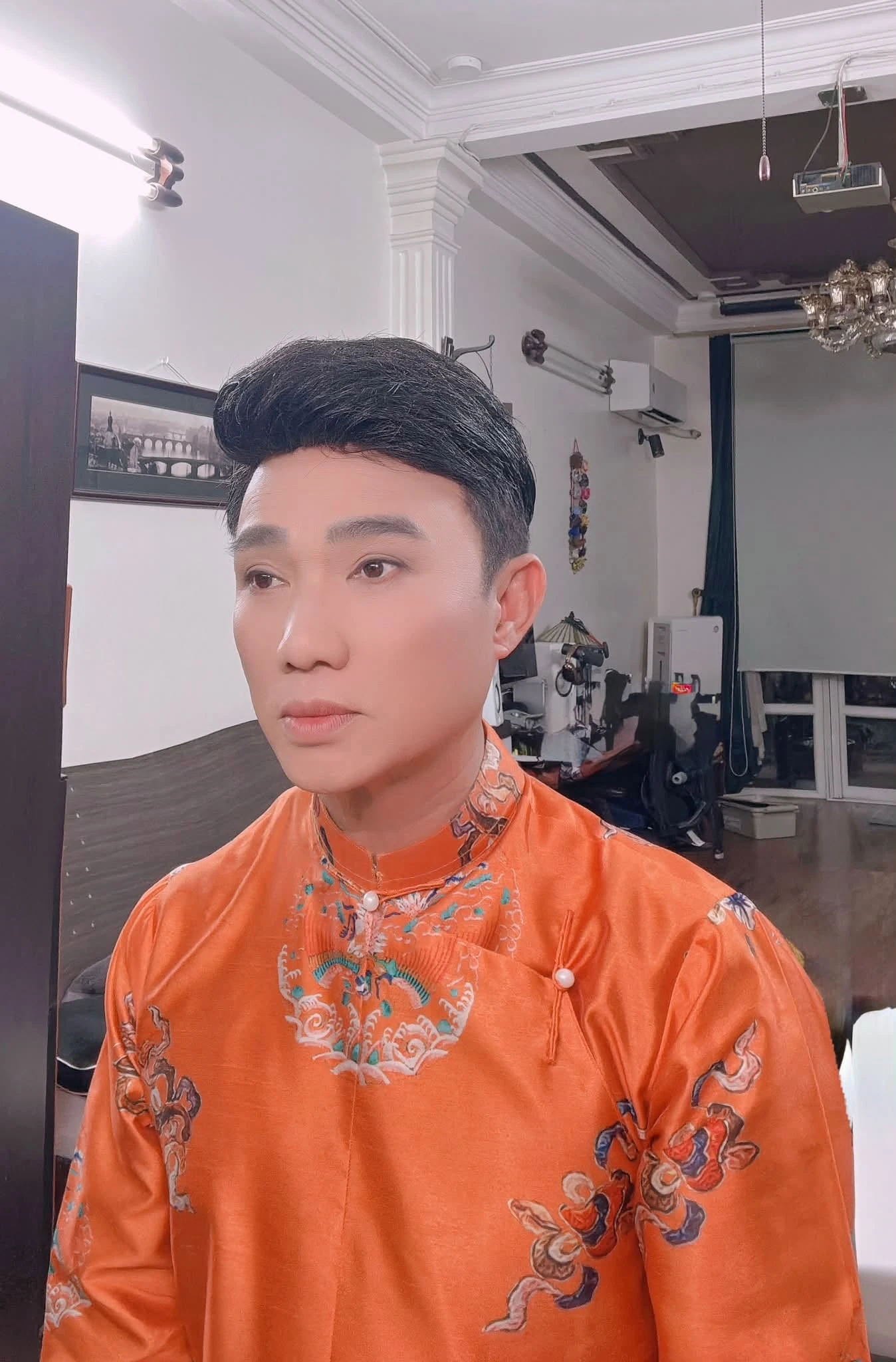 NSND Công Lý phong độ bất ngờ, MC Quyền Linh tươi cười sau biến cố - Hình 4