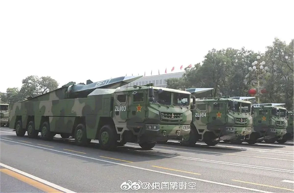 Tên lửa DF-17 và HGV DF-ZF tốc độ Mach 10, tầm bắn 2.500km, xé rào hệ thống phòng thủ - Hình 3