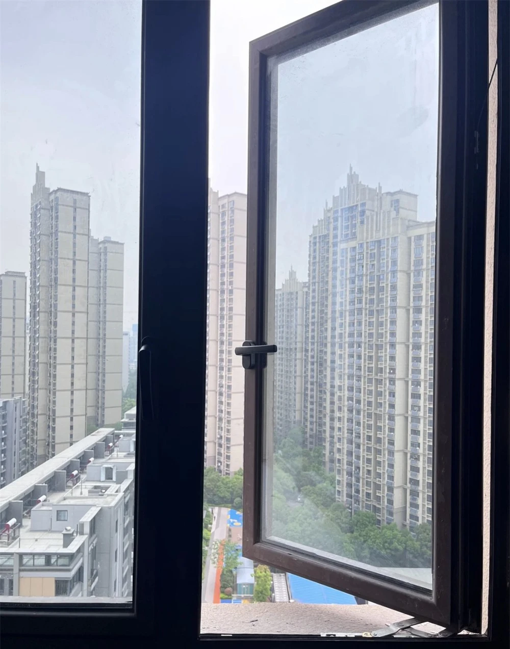 7 kinh nghiệm làm việc nhà được truyền từ đời trước nhưng giờ làm theo lại dễ phản tác dụng: Nhiều nhà vẫn tin là đúng - Hình 2