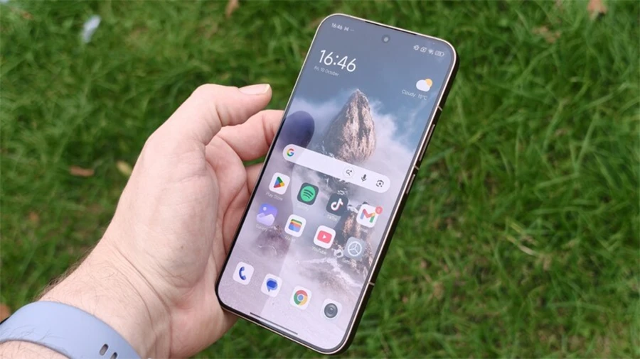 15 triệu đồng săn điện thoại giảm giá tháng 10: RAM 12GB/512GB, pin 10.000mAh - Hình 3