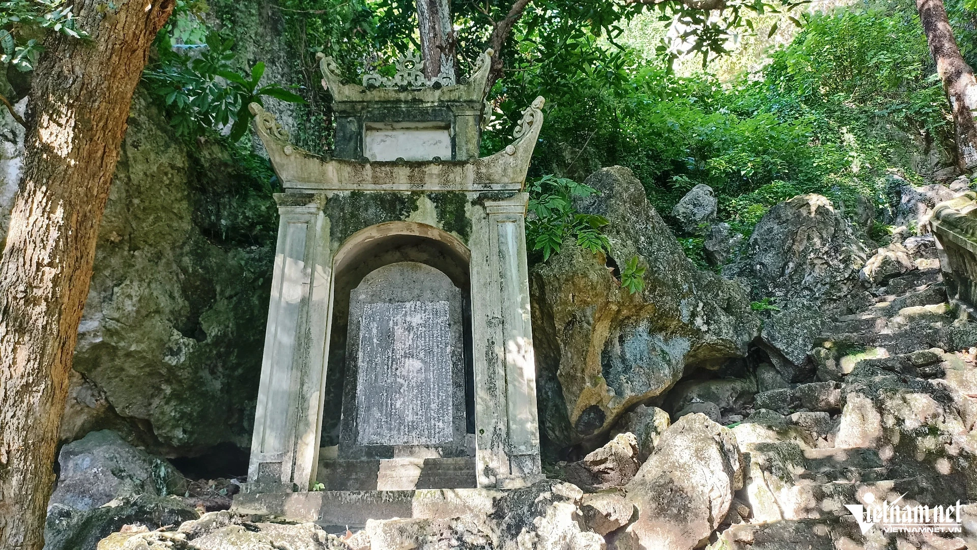 Ngôi chùa ẩn mình lưng chừng núi có bia đá cổ, từng là cơ sở hoạt động cách mạng - Hình 5