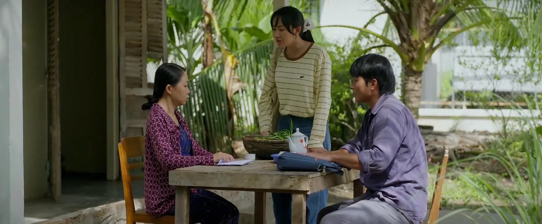 Phù sa - Tập 36: Chơn bị thương nặng, Bảy Sang bất tỉnh sau tai nạn - Hình 8