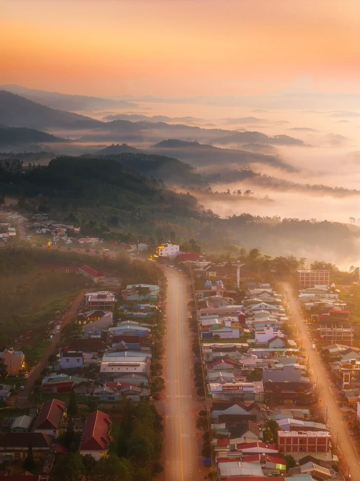 Săn sương mây trên đồi Đức Mẹ Măng Đen - Hình 7