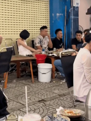 Trương Thế Vinh nói gì sau khi bị bắt gặp dắt Trâm Anh ra mắt? - Hình 1