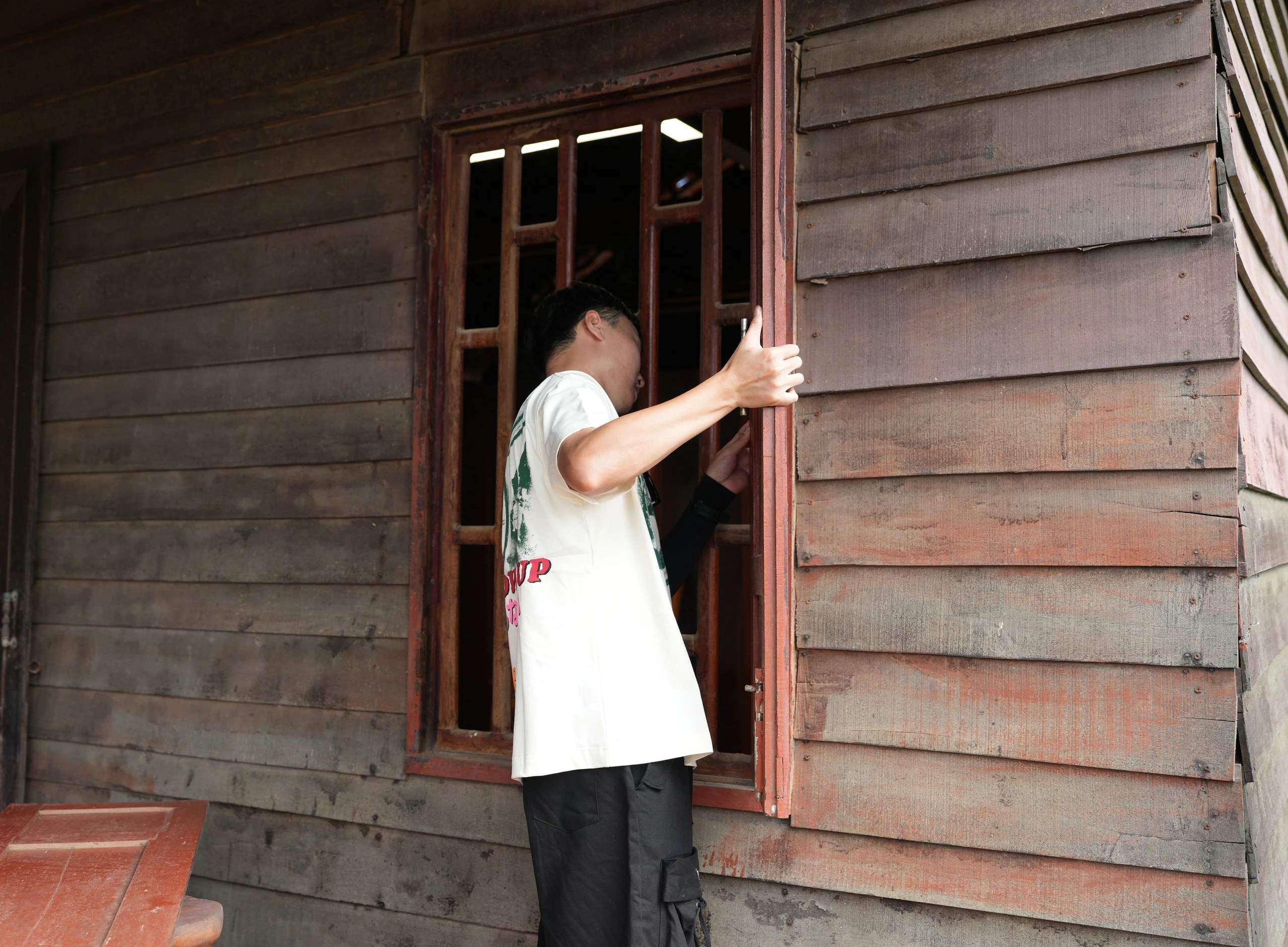 Cường Cá nhập hội Bố ơi mình đi đâu thế, mang đến loạt tình huống khó đỡ - Hình 3