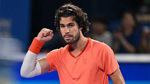 Carlos Alcaraz hưởng lợi lớn nhờ nghỉ 4 tháng rưỡi, đối thủ ATP coi chừng - Hình 1