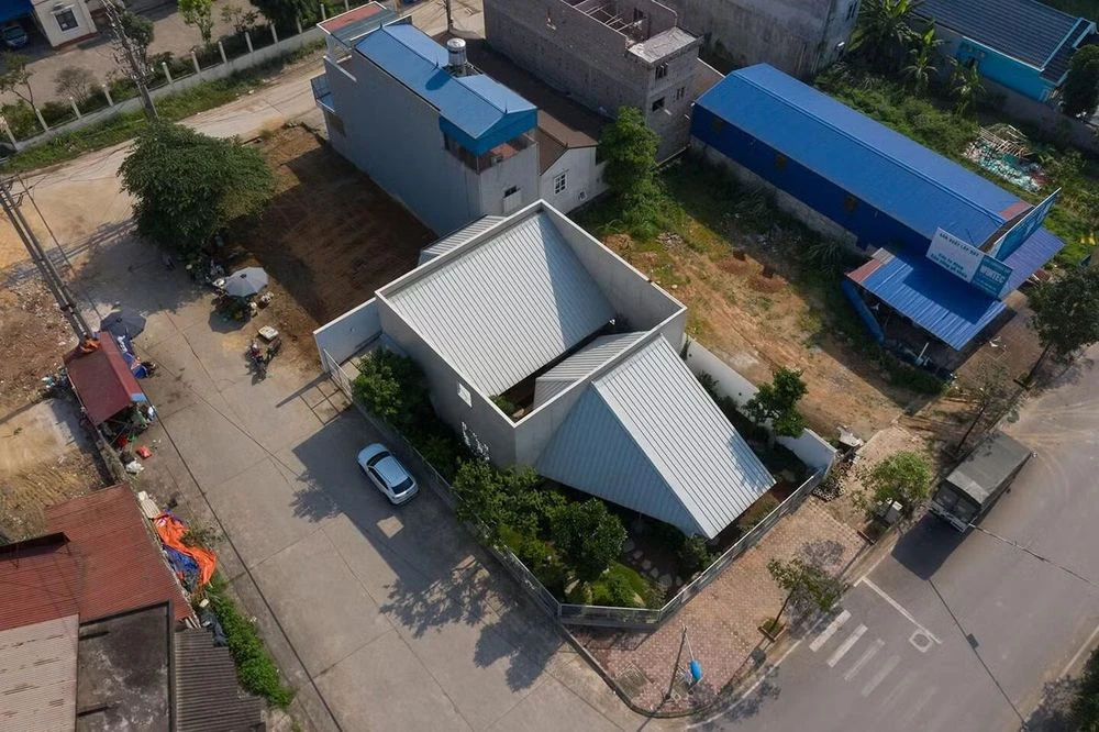 Ngôi nhà đưa khoảng hiên Bắc Bộ vào không gian sống - Hình 4