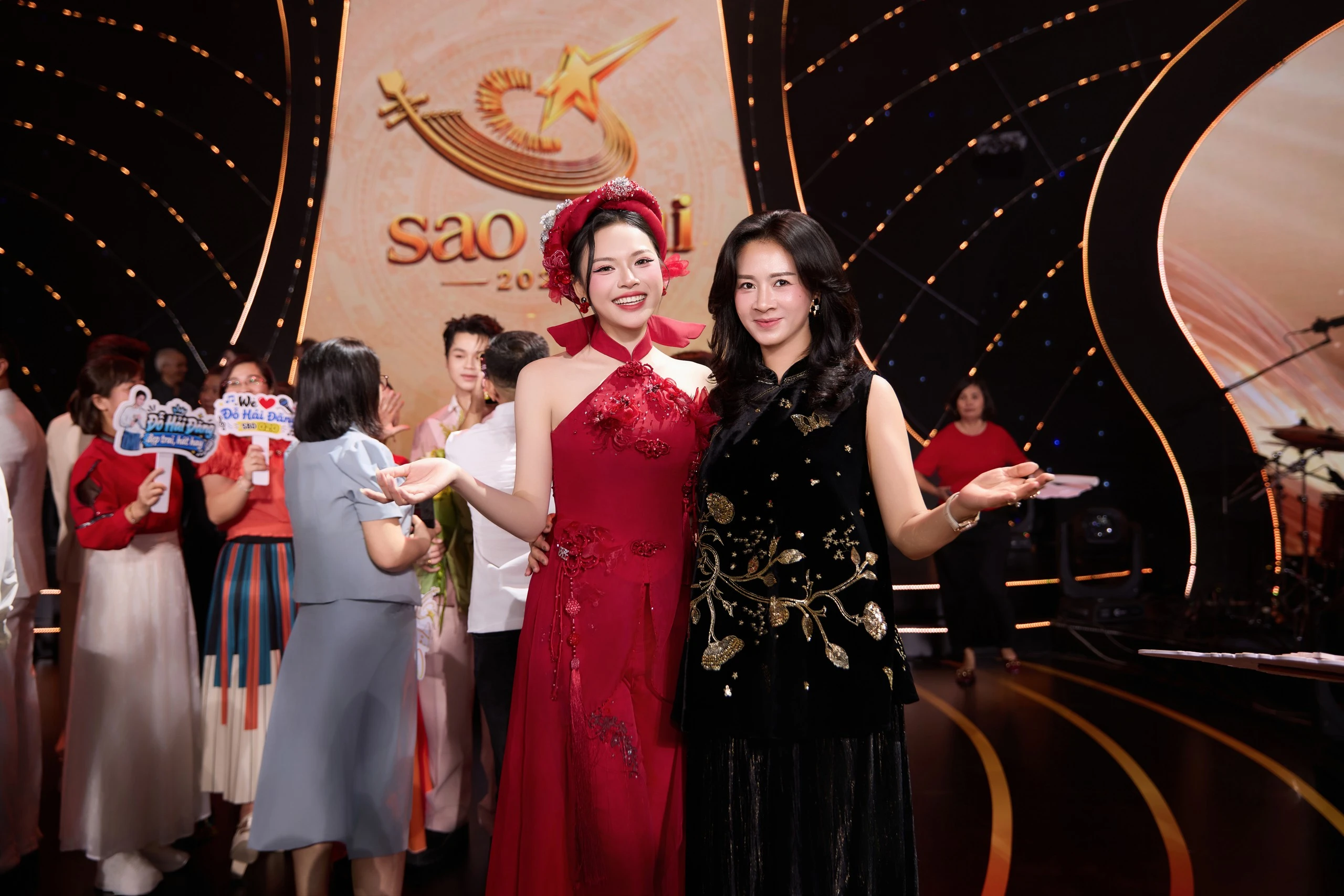 Cô gái được ví là hậu duệ Lệ Quyên nói về màn chơi liều ở Sao Mai - Hình 3