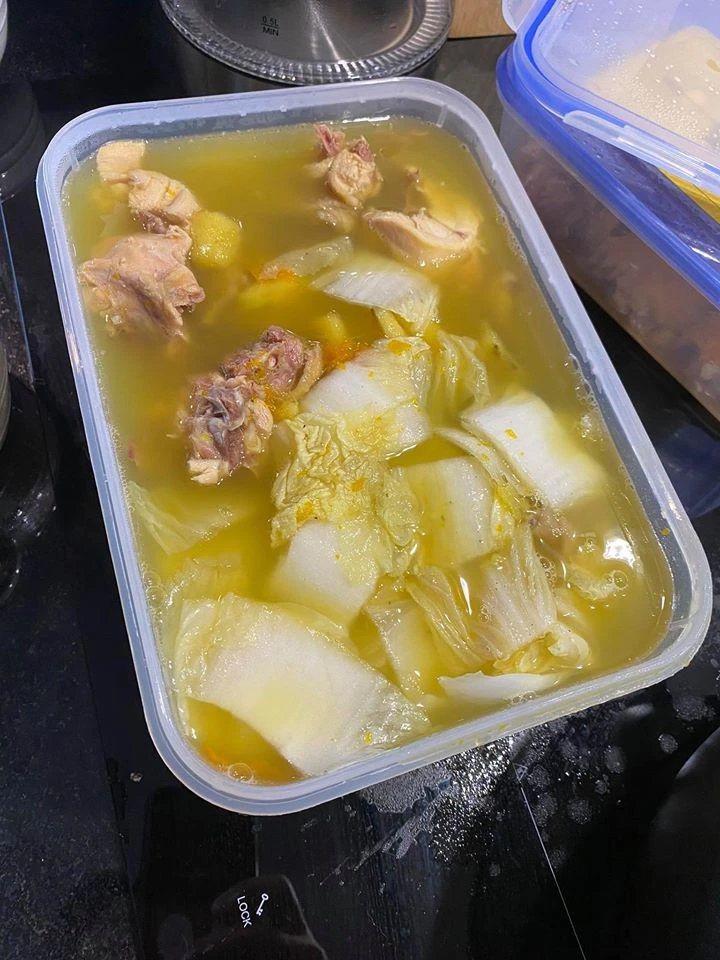 Mâm cơm nhà của Trấn Thành - Hari Won - Hình 12