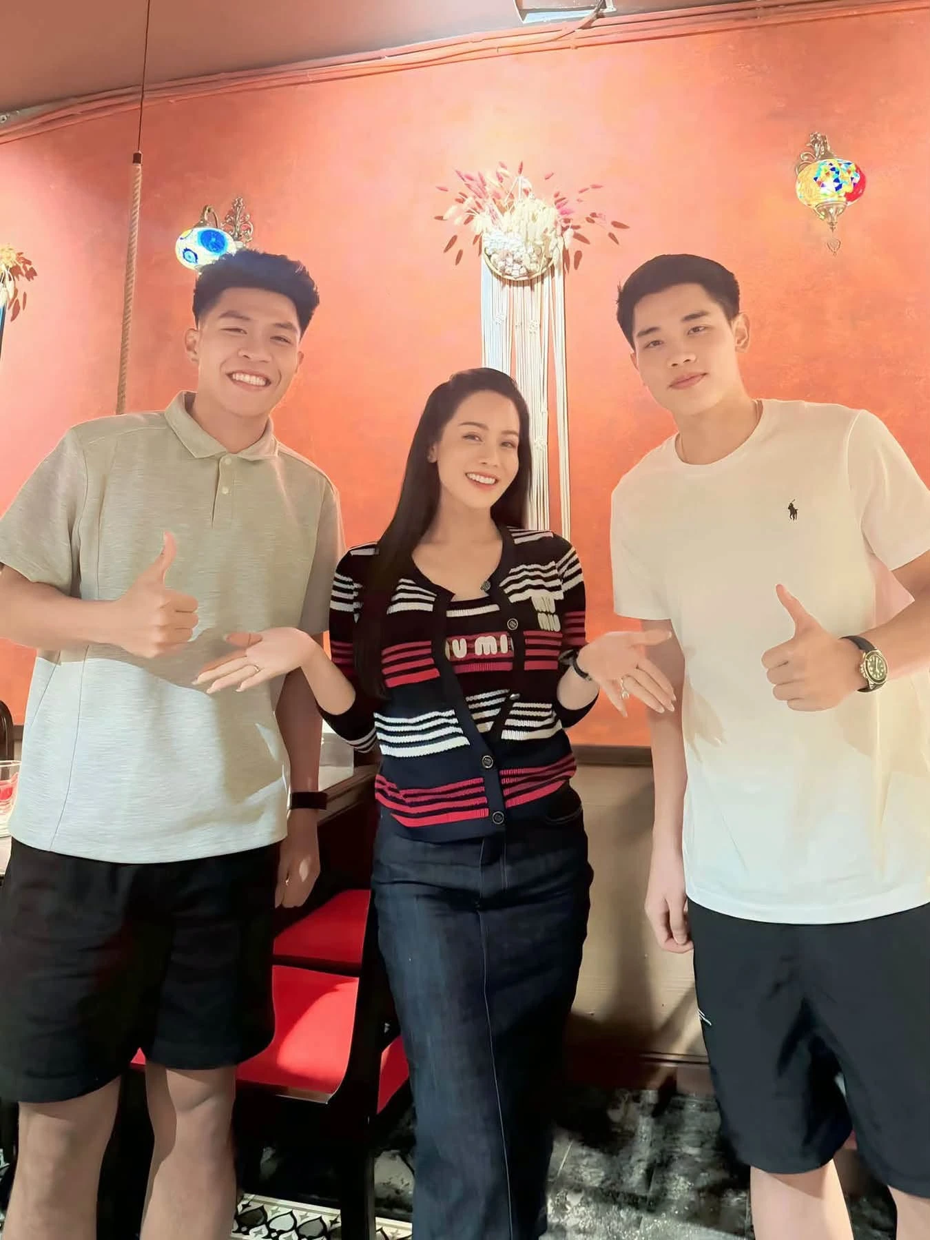 Nhật Kim Anh công khai bên Đình Bắc - Hình 1