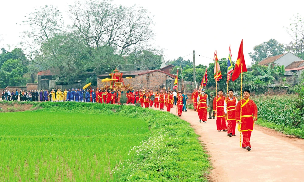 Núi Dành - Nơi hội tụ những di sản văn hóa đặc sắc - Hình 1