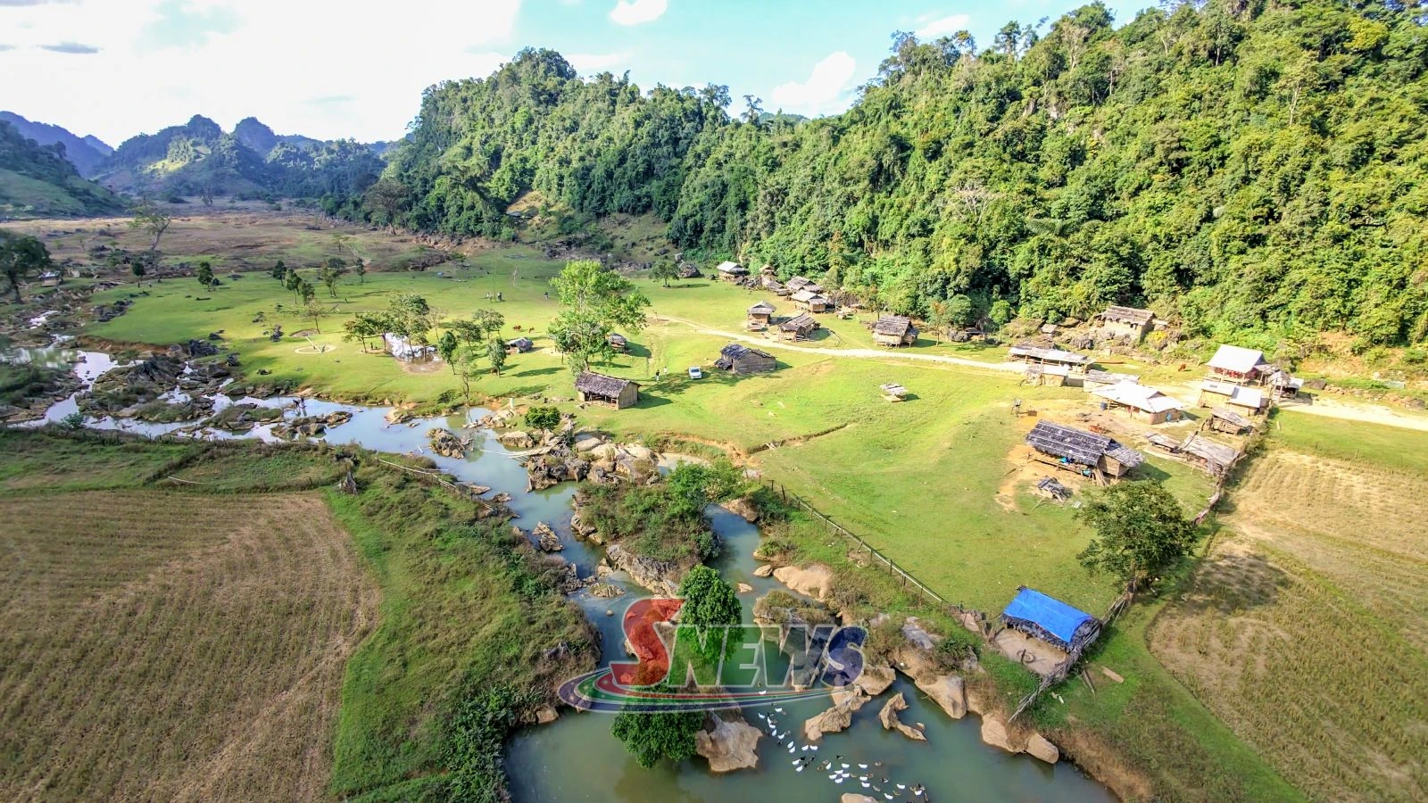 Đánh thức tiềm năng du lịch ở Tân Yên - Hình 2