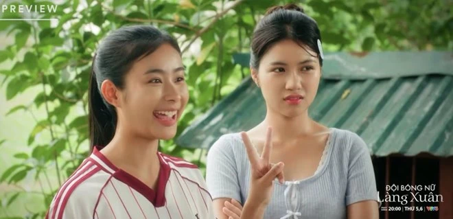 Đội bóng nữ làng Xuân tập 14: Bố Minh ngỏ ý tài trợ cho đội bóng - Hình 1