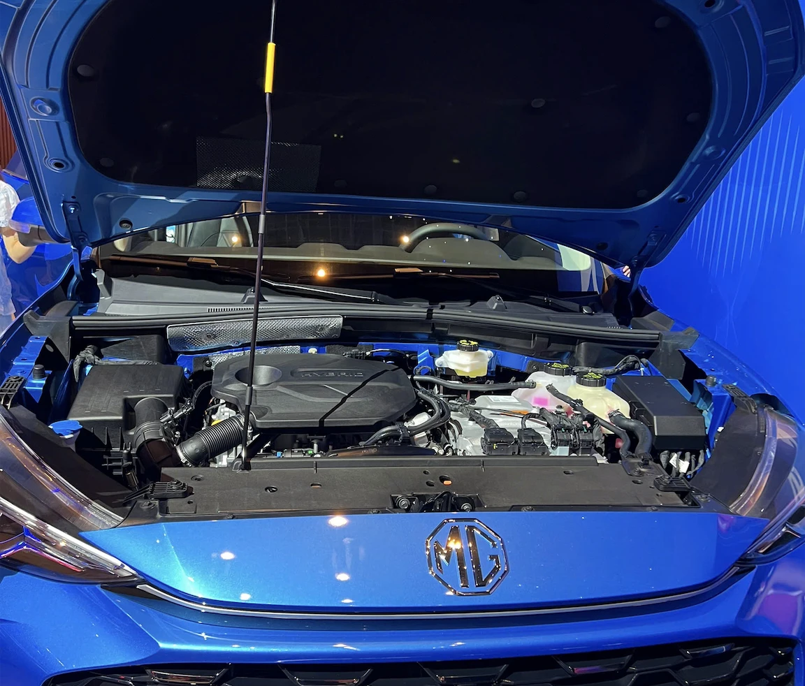 Giá rẻ nhất phân khúc xe hybrid HEV, MG ZS có hút khách của Toyota Yaris Cross? - Hình 4