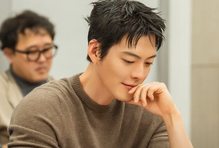 Kim Woo Bin và Seo Eun Soo hội ngộ trong phim thể thao mới GIFT - Hình 2