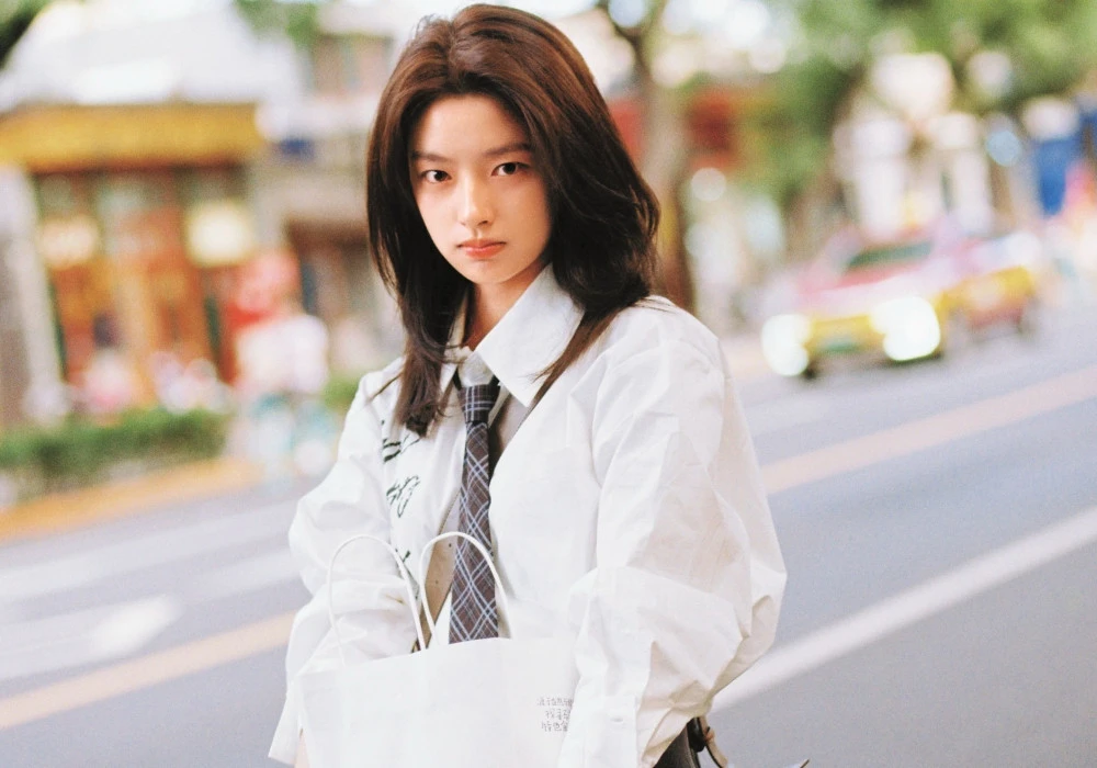 Từ Nhược Hàm Ngọc điệm thu được Thành Long o bế, từng bị miệt thị ngoại hình - Hình 3