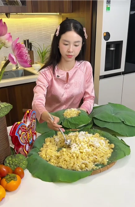 Mâm cơm nhà của người đẹp miền Tây lấy chồng Tiến sĩ, đám cưới đeo 13 cây vàng - Hình 8