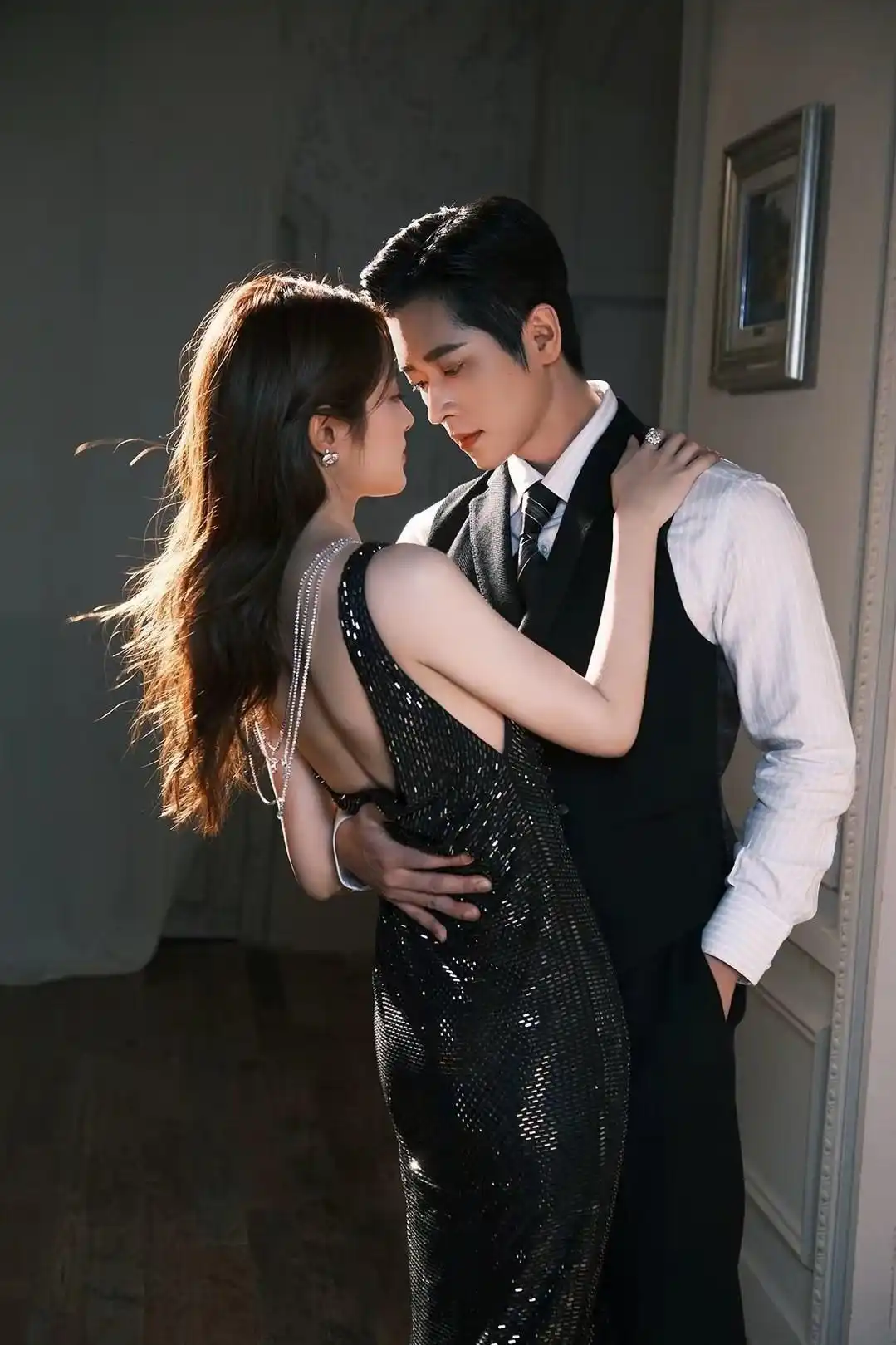 Ngọc Điệm Thu gây sốt, cặp đôi chính được đặt tên riêng - Hình 1