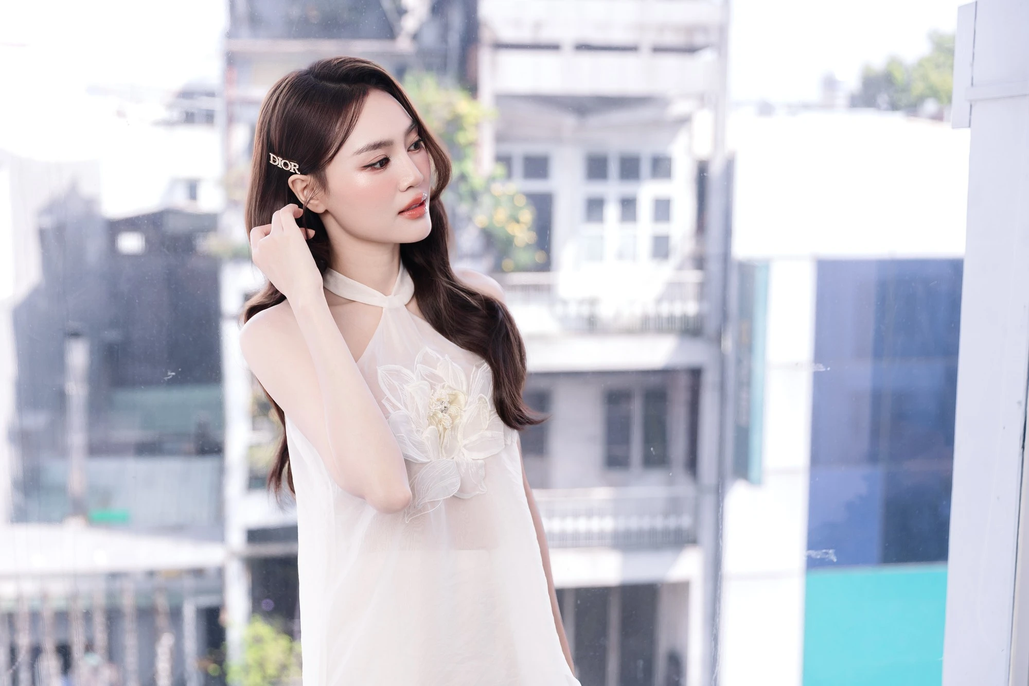 Ninh Dương Lan Ngọc: Không ai nhảy vào sổ hộ khẩu của tôi được hết, sao phải cần cảnh nóng để làm mới bản thân? - Hình 2