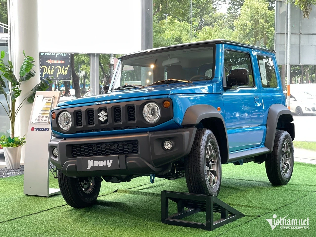 6 mẫu ô tô mạnh về địa hình được dân chơi off-road Việt Nam chú ý - Hình 1