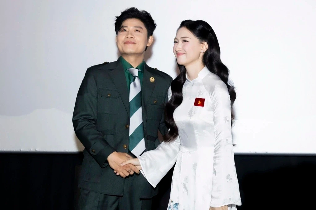 Tùng Dương cháy 15.000 vé - Hình 3