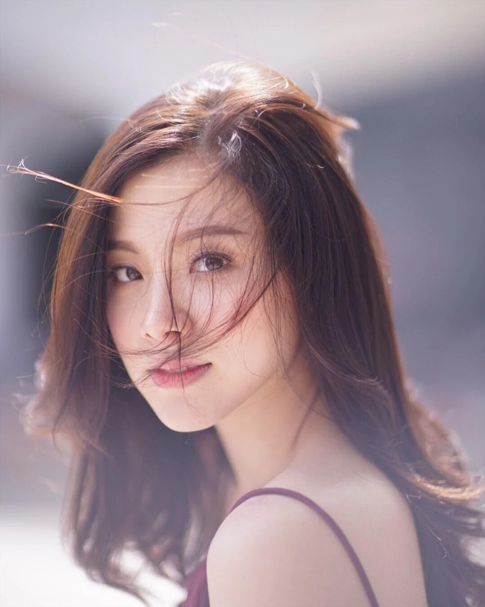 Baifern bại lộ nhan sắc thật không ai ngờ đến ở tuổi 34 - Hình 8