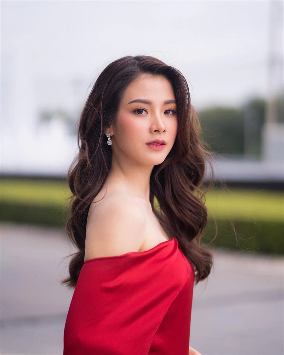 Baifern bại lộ nhan sắc thật không ai ngờ đến ở tuổi 34 - Hình 7
