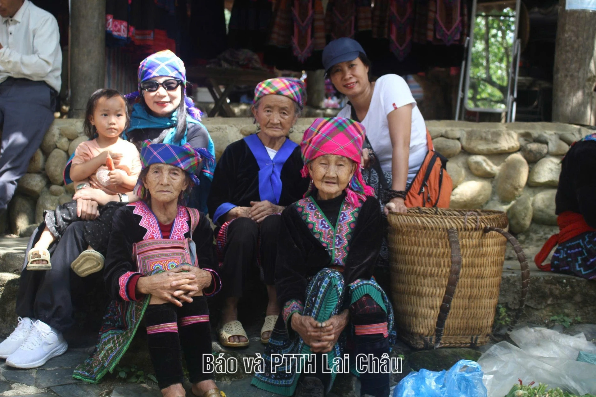 Đoàn Presstrip khảo sát, trải nghiệm tại bản du lịch cộng đồng Sin Suối Hồ - Hình 5