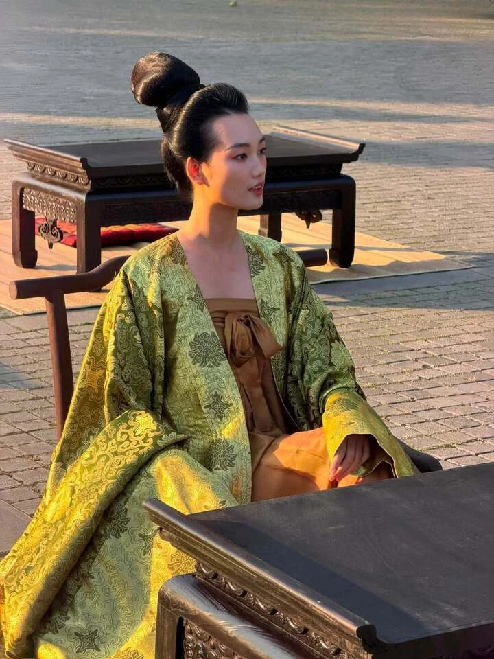 Tân Miss Universe Vietnam 2026: Quán quân quốc tế, từng đóng phim giờ vàng VTV - Hình 10