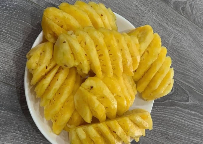 4 lý do bạn không nên ăn quá nhiều dứa - Hình 1