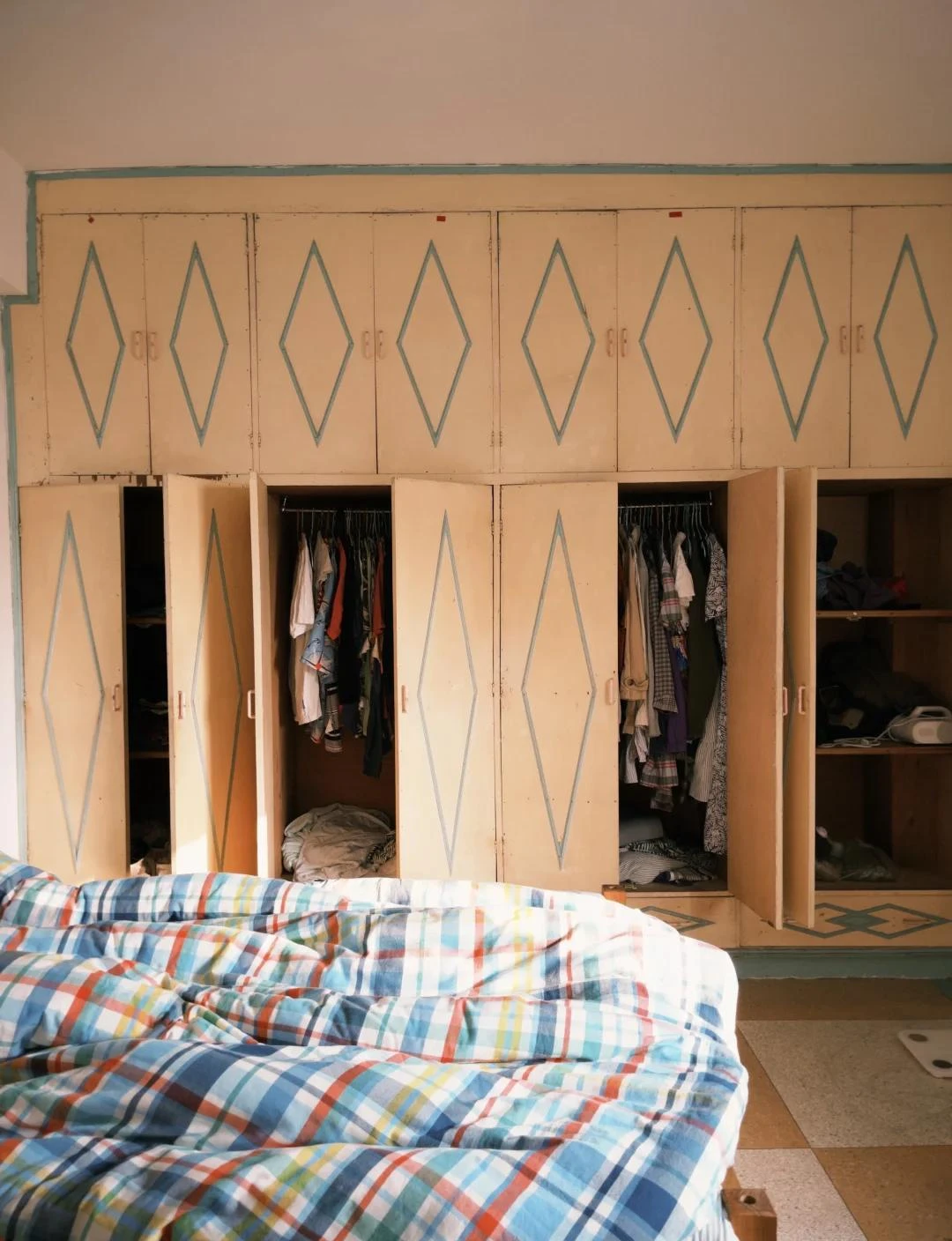 Bỏ căn hộ 50m để chuyển vào nhà tập thể cũ 160m, ở một thời gian chủ nhà phải thốt lên: Như này mới là đáng sống! - Hình 4