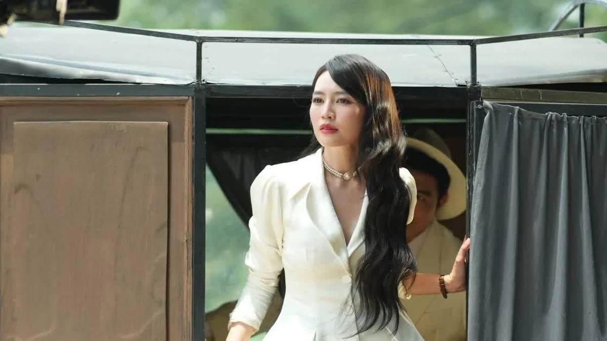 Chị Chị Em Em 3: Chẳng còn gì ngoài Lan Ngọc, cảnh nóng và tranh cãi tam quan lệch lạc? - Hình 7