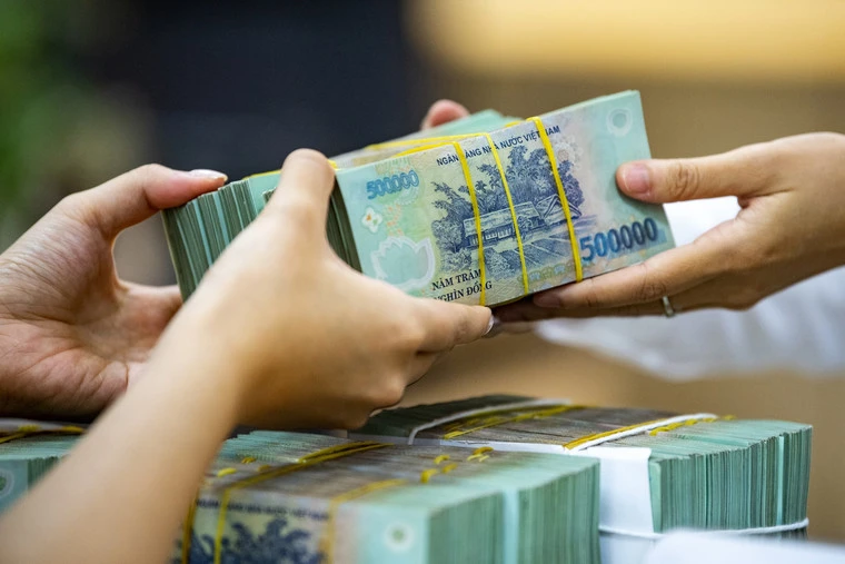Phó TGĐ cùng đồng phạm sao chép trái phép hơn 27 ngàn bộ phim, thu 315 tỷ đồng - Hình 1