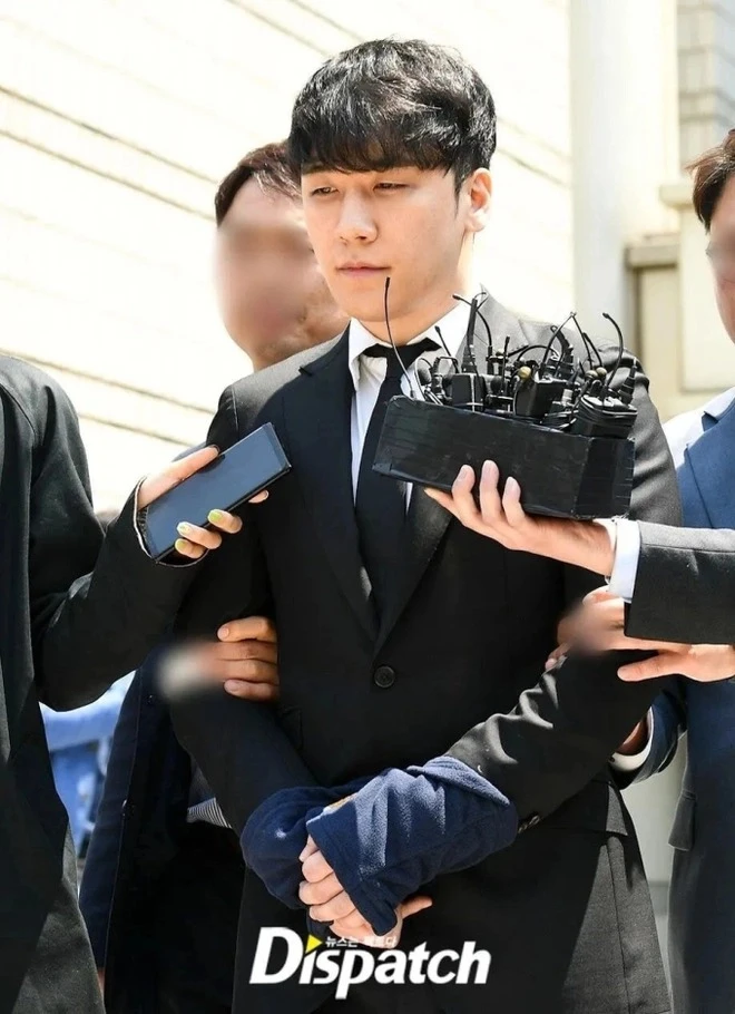 Seungri vừa báo cưới và có con, tình cũ từng chờ anh ra tù bất ngờ có động thái lạ - Hình 7