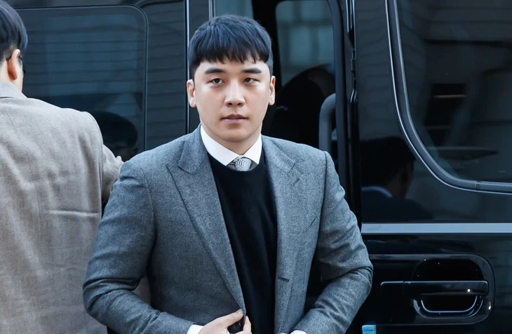 Seungri vừa báo cưới và có con, tình cũ từng chờ anh ra tù bất ngờ có động thái lạ - Hình 5
