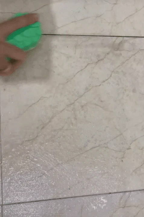 Kem đánh răng trộn với nước rửa chén, dầu gội hay baking soda sẽ ra sao? 4 mẹo dọn nhà khiến hội chị em tò mò muốn thử ngay - Hình 18