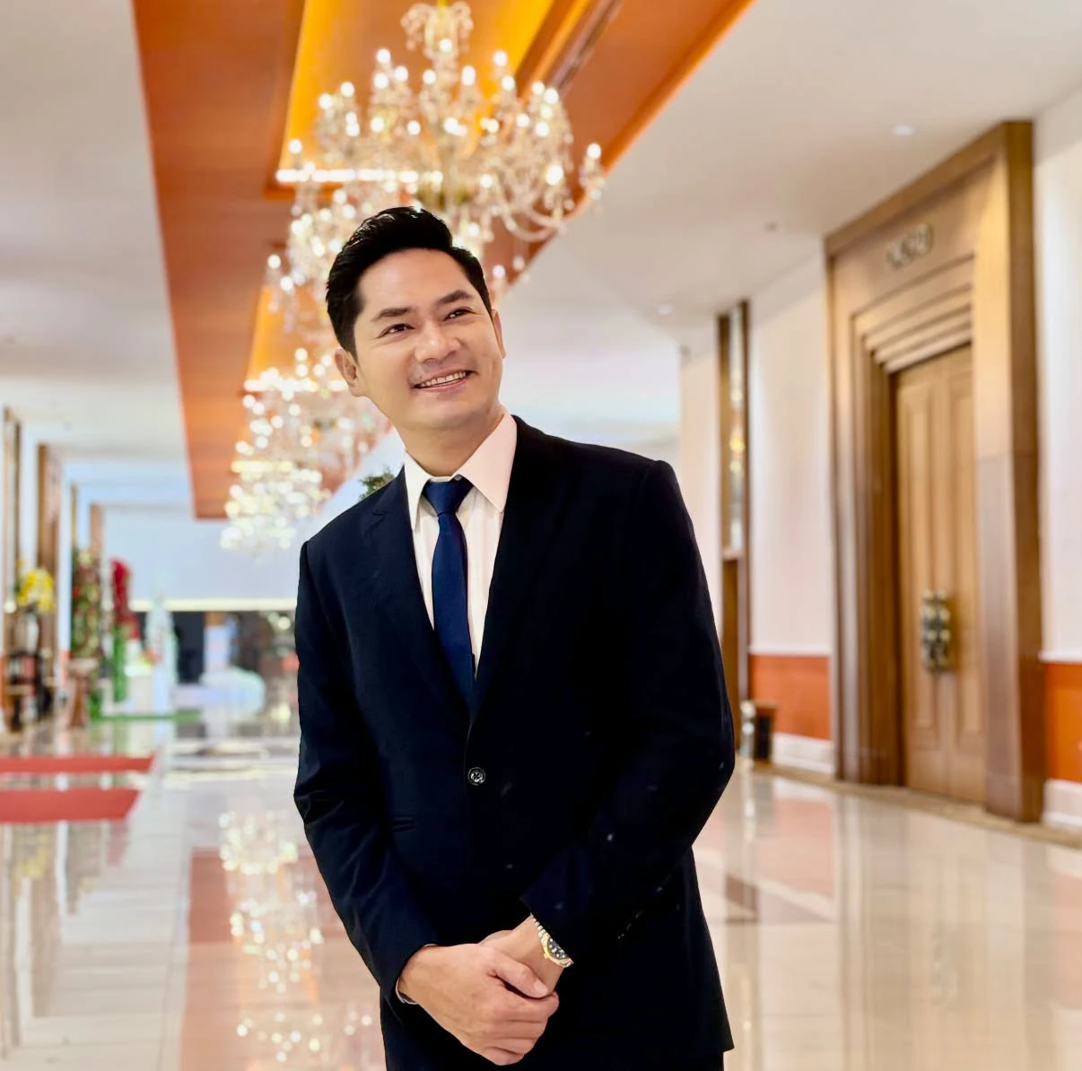 Nam diễn viên thôi chức lãnh đạo, bỏ phố về Đồng Tháp sống trong nhà vườn 20.000 m2 - Hình 1