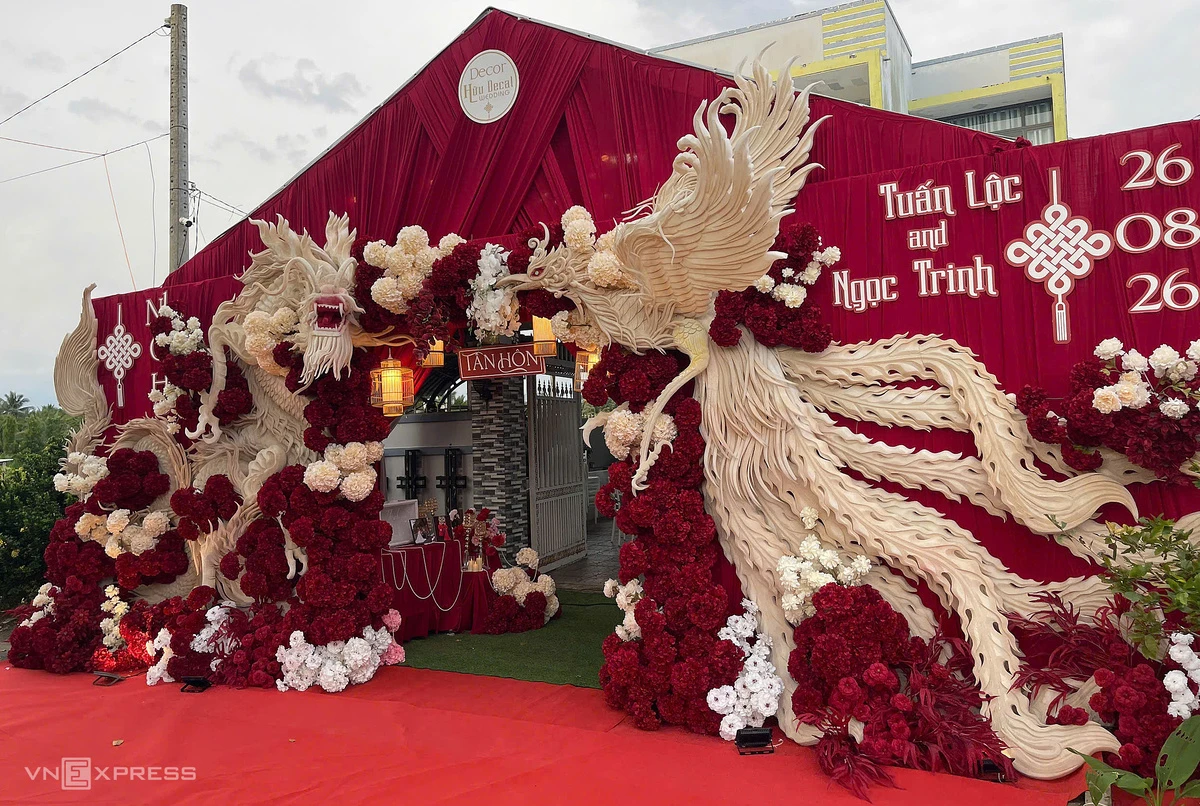 Không gian tiệc cưới của Hoài Lâm - Hình 1