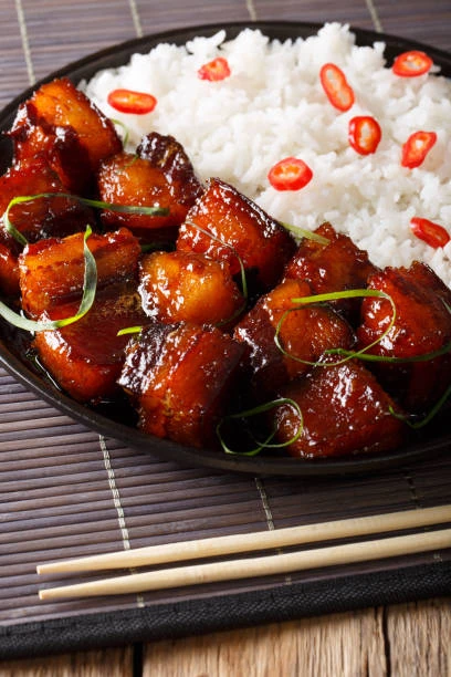 Công thức làm thịt ba chỉ rang cháy cạnh vàng óng mà không khô từ mẹo pha nước sốt chuẩn vị - Hình 6
